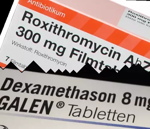 Roxithromycine contre Dexaméthasone